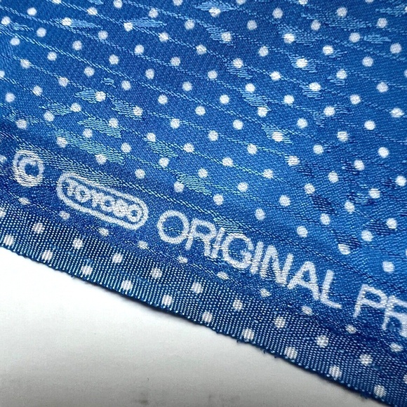 Blue White Swiss Dot Fabric 1 Yard and 34" Shiny Thin Toyobo - Picture 5 of 6